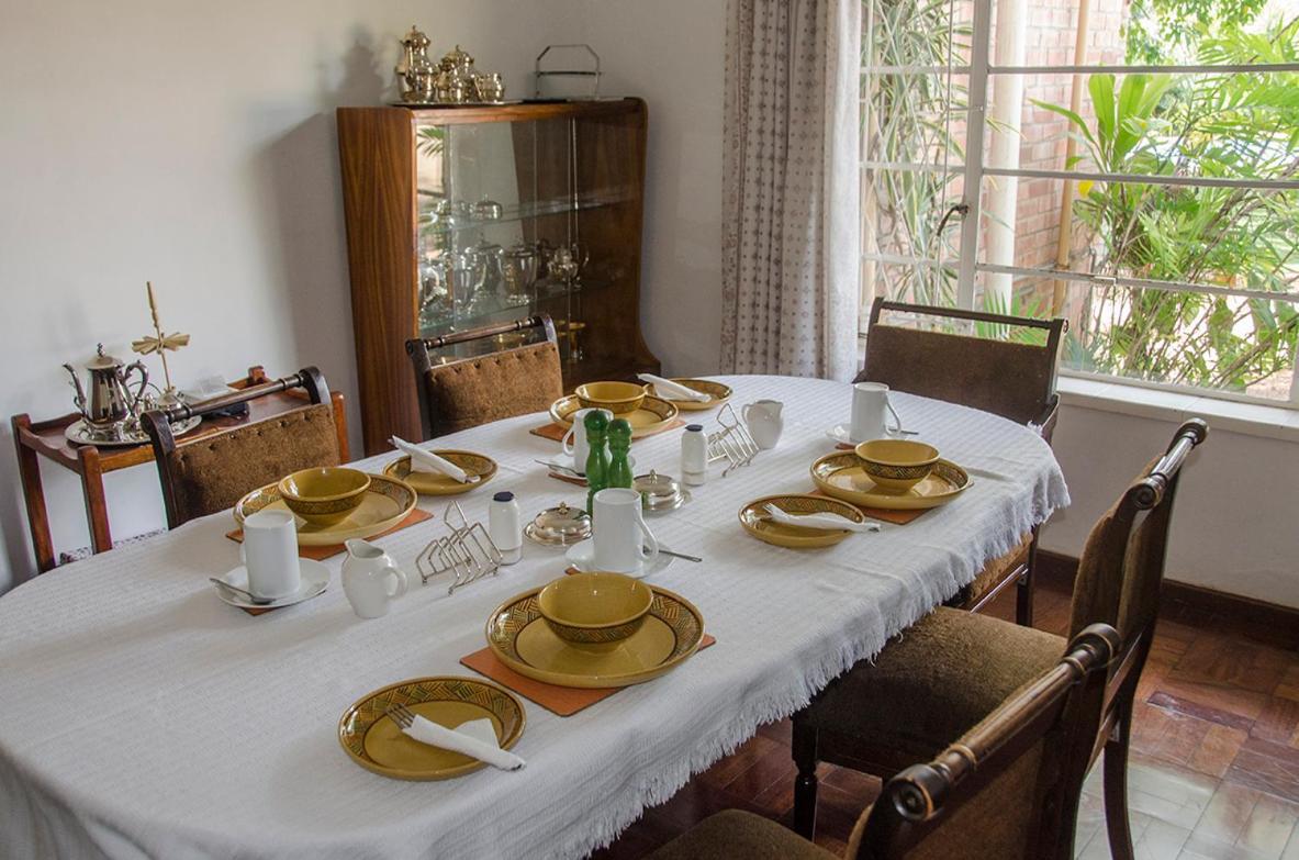 فندق Hillside Manor بولاوايو المظهر الخارجي الصورة