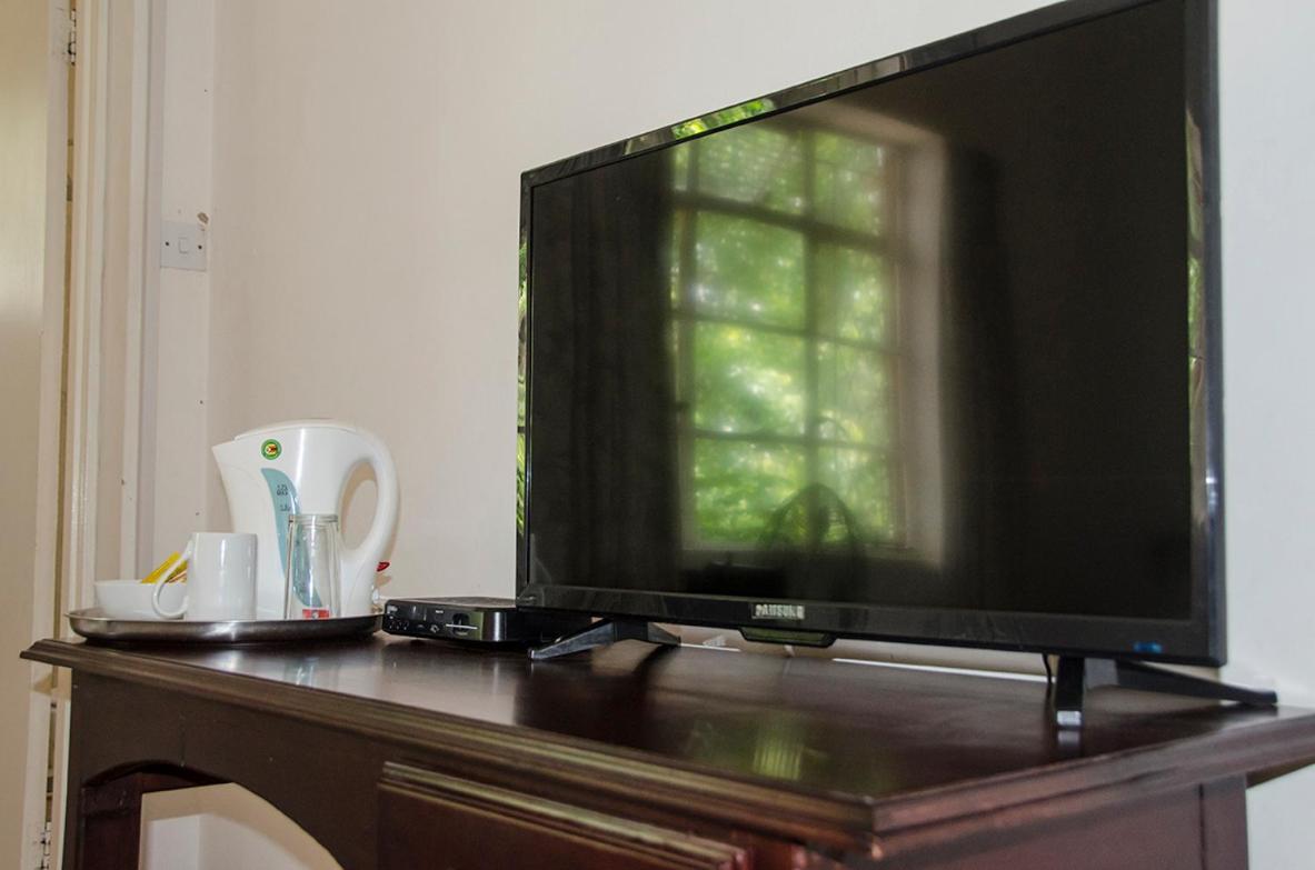 فندق Hillside Manor بولاوايو المظهر الخارجي الصورة